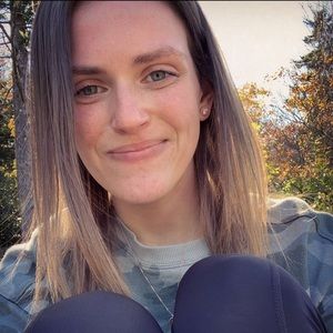 Meet your Posher, Amara